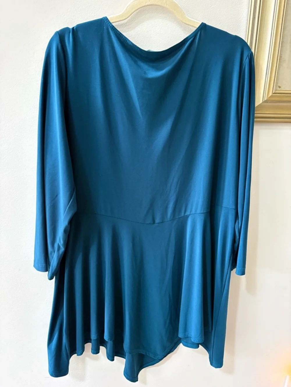 Slinky Brand Teal V-Neck Sequin Shoulder Tunic with Matching Slacks - Picture 8 of 8